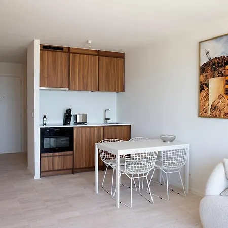 Komorebi With Beautiful Sea Views Apartamento